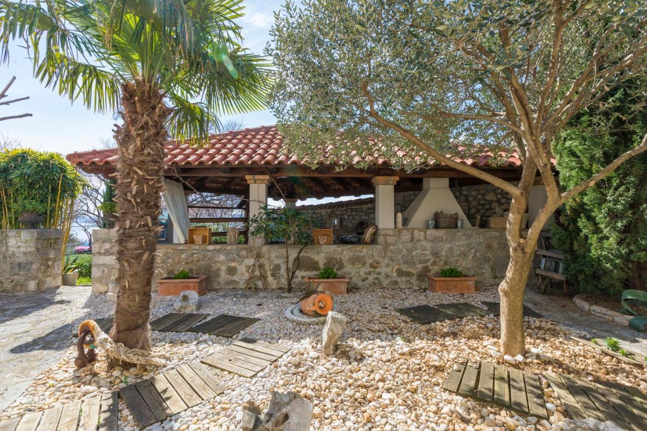 Apartments Adriatic Crikvenica Exterior foto